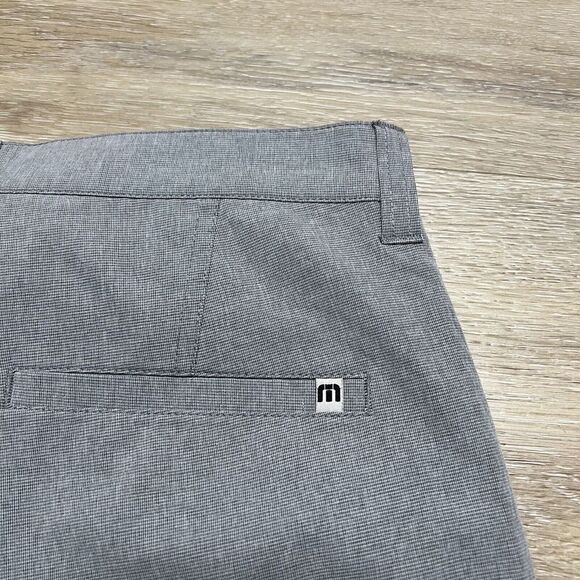 Travis Mathew Beck Shorts 34 Mens Golf Short Grat Stretch Flat Front Polyester - Picture 11 of 11